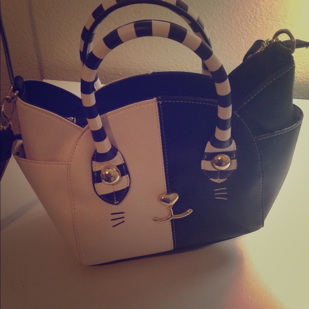 Kitty Purse